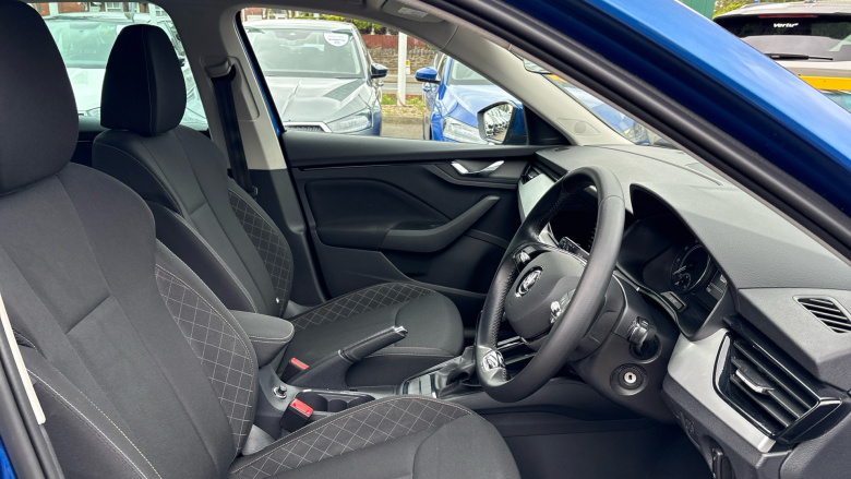 Skoda Kamiq 1.0 TSI 110 SE Drive 5dr DSG Petrol Hatchback